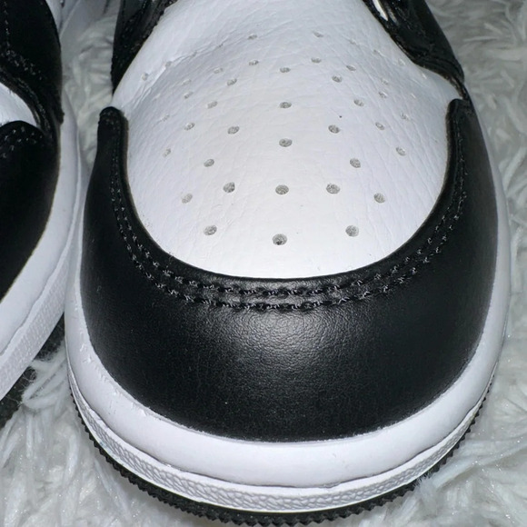 Size 10-Jordan 1 Mid Island Green NWOB Already Authenticated - Picture 7 of 11